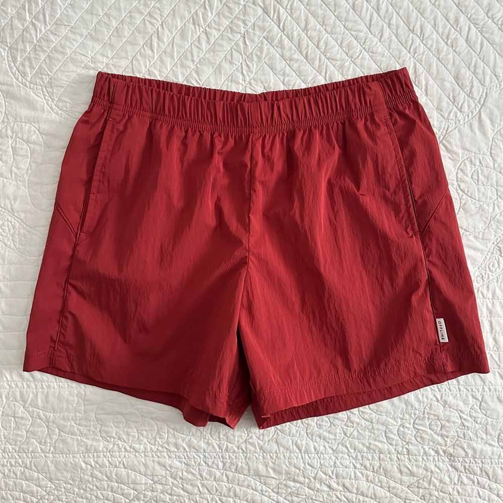 NWT OFFLINE By Aerie Day Off 5" Short Red Women’s Medium - Picture 14 of 14